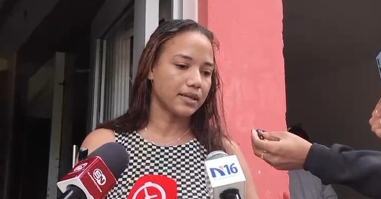 Joven de Los Ríos pierde su vivienda por desborde de cañada: “no sé dónde voy a dormir”