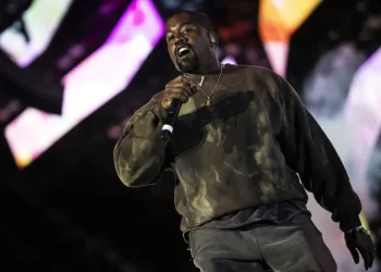 El Reino Unido prohíbe la entrada al país al rapero estadounidense Kanye West