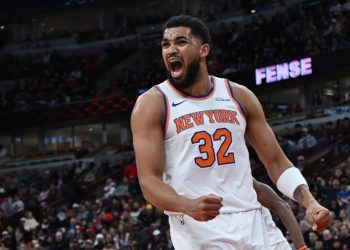 Knicks vencen a Celtics y siguen en la pelea; Lakers superan a Warriors con LeBron al mando