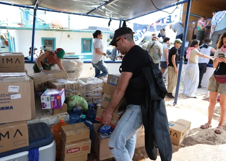 Cuba recibe un nuevo convoy internacional con ayuda humanitaria