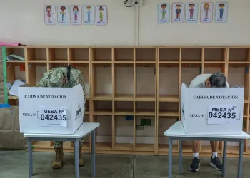 El jefe del jurado electoral de Perú admite «serias irregularidades» en las elecciones