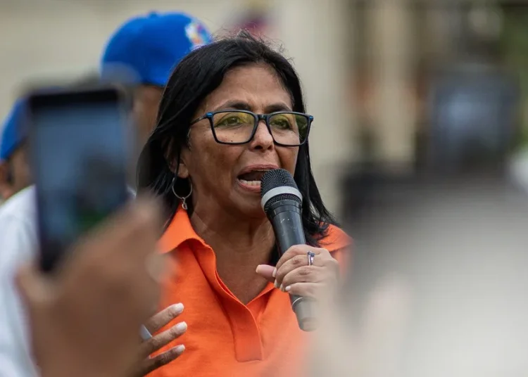 Delcy Rodríguez anuncia que la Ley de Amnistía en Venezuela «llega a su fin»