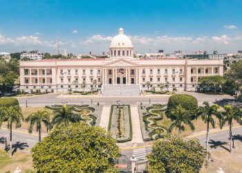 Gobierno anunciará medidas ante impacto de guerra en Medio Oriente, según AIRD