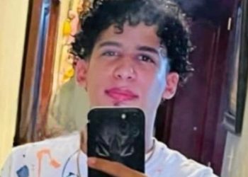 Joven fallece tras chocar motocicleta contra poste de luz en San Francisco de Macorís