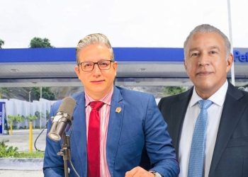 Rodolfo Santos denuncia supuesta campaña de descrédito contra Andrés Bautista por licitación de camiones