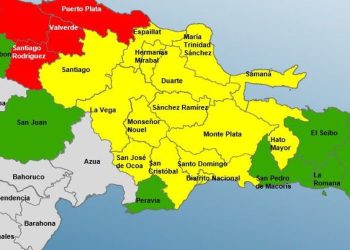 COE mantiene 4 provincias en alerta roja y reporta más de 5,000 desplazados por intensas lluvias
