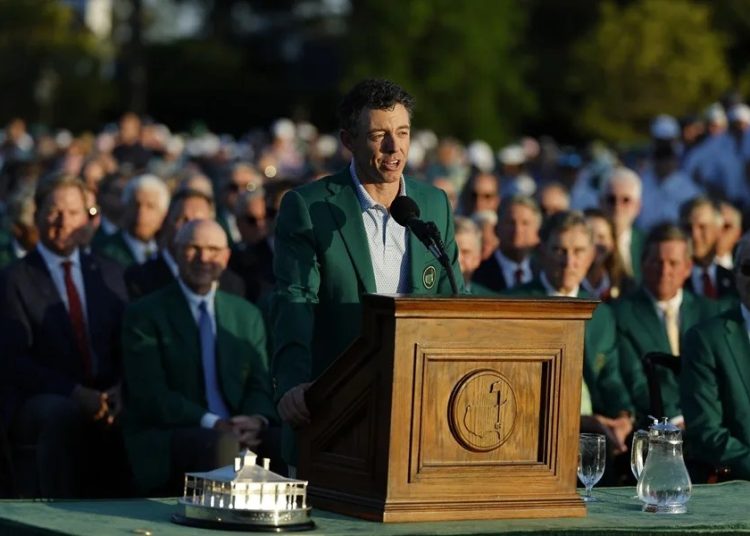 McIlroy revalida la chaqueta verde y conquista su segundo Masters en Augusta