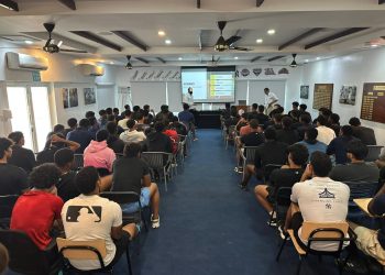 Prospectos de los Yankees reciben charla de integridad y liderazgo en Boca Chica