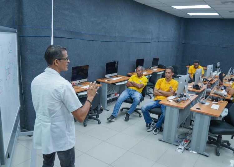 Infotep consolida oferta formativa para periodistas enfocada en innovación, tecnología y comunicación digital