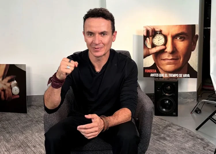 Fonseca «honra el tiempo» con un nuevo álbum fiel a su sonido «tropical con visos de pop»