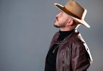 Nacho Estrella lidera el ranking de Planeta Alofoke