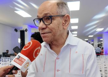 Sindicalistas apuestan al diálogo ante crisis económica global, afirma Pepe Abreu