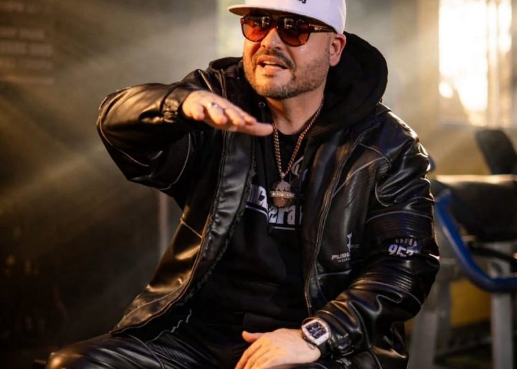 “Hazle Zoom” dispara el regreso de Papi Sánchez con más de 500 mil vistas en tiempo récord