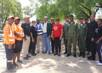 Cooperativista Algenis Chávez comparte y entrega kit de alimentos y otros enceres a socorristas SS 2026