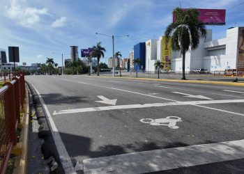 Avenidas del Gran Santo Domingo registran poca circulación vehicular en asueto de Semana Santa