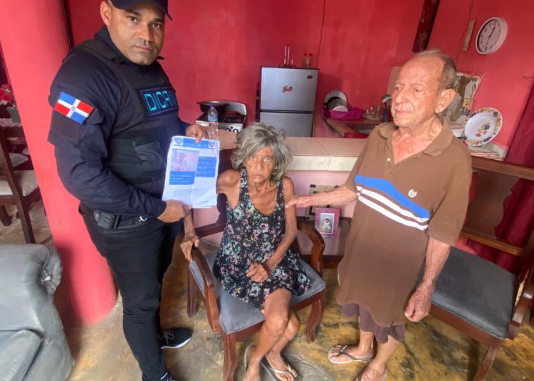 Policía Nacional localiza sana y salva a mujer de 75 años reportada como desaparecida en SDE