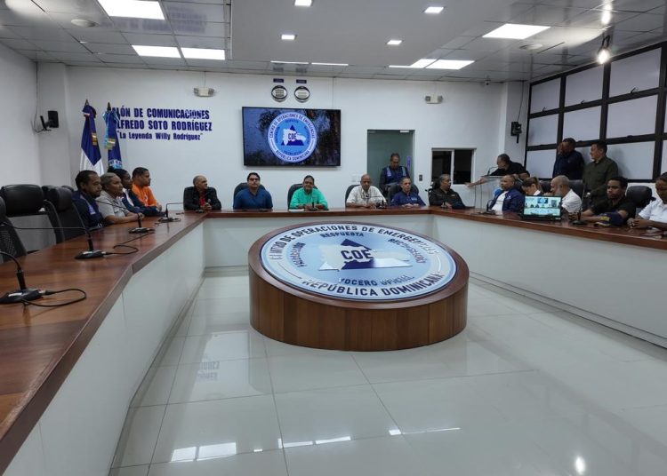 COE reporta 8 fallecidos y más de 20 mil asistencias en tercer boletín Semana Santa 2026