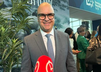 IDAC trabaja para mitigar impacto en la aviación de la Guerra en Medio Oriente