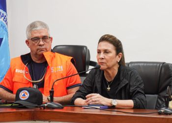 Carolina Mejía informa intervención en varios sectores del DN tras fuertes lluvias