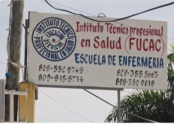 Egresadas de FUCAC denuncian favoritismo en titulación