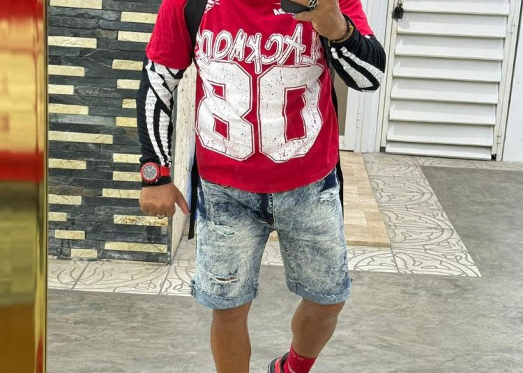 Un joven que impacta: más allá del personaje, un corazón comprometido con la niñez de Las Terrenas