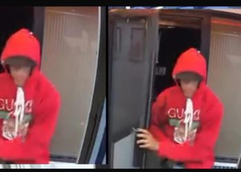 Cámara capta violento asalto en negocio de Santiago Oeste; comerciante fue amenazado de muerte