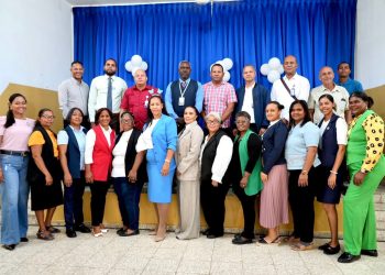 Regional 03 en Azua celebra Olimpiada de Ciencias Naturales 2026 con más de 100 estudiantes