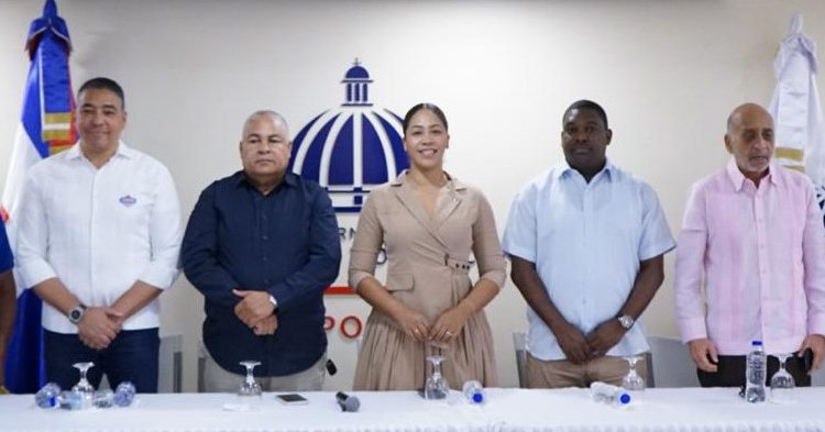 Dedican torneo superior femenino 2026 a Milagros Ortiz Bosch