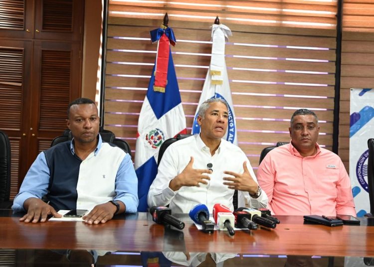 Déficit de 43 millones de galones diarios afecta suministro de agua en Santiago por alta turbidez