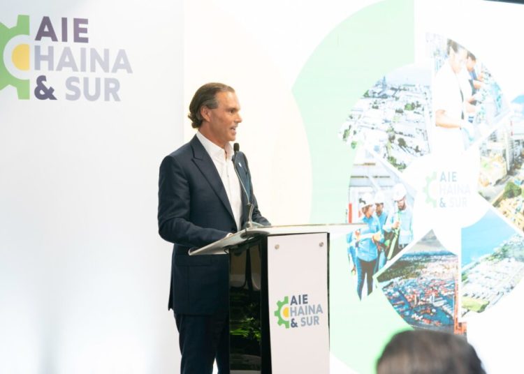 Juan Tomás Díaz asume la presidencia de AIEHaina y Región Sur