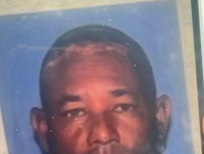 Muere primer teniente del Ejército cuando ingería una botella de agua que había comprado en un colmado en Santiago