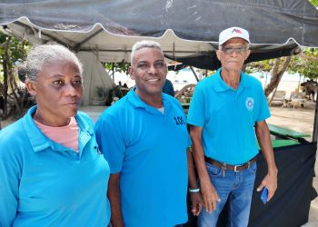 Comerciantes de Playa Teco respaldan remozamiento y esperan turismo se dinamice