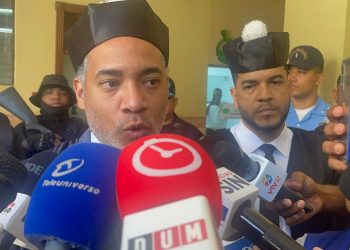 Martínez Brito afirma hay coautoría en asesinato de chofer en Santiago y exige entrega de prófugos