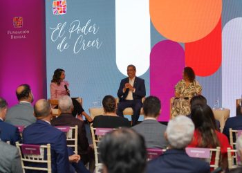 Premios Brugal Cree en su Gente resalta impacto social y reúne a líderes en inspirador panel