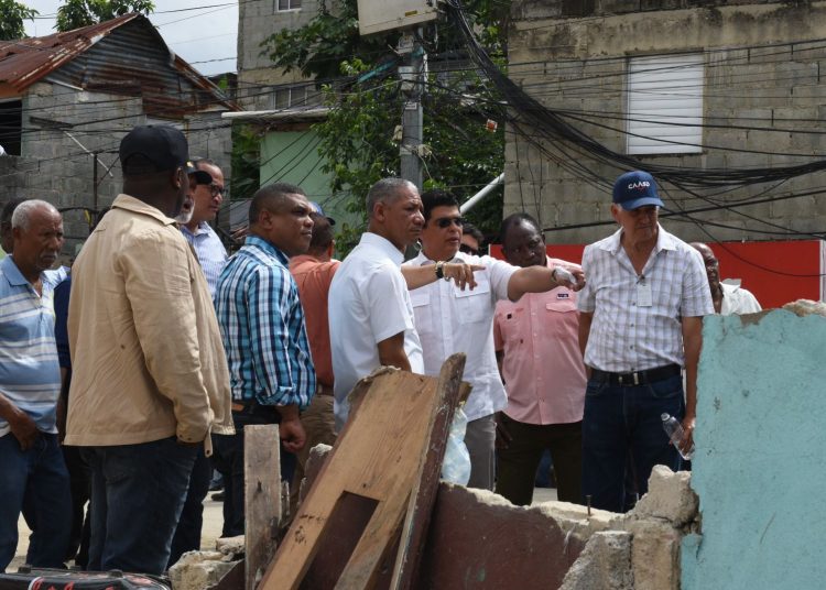 Fellito Suberví asegura CAASD pondrá fin a inundación cañada Juan Valdez en Los Ríos