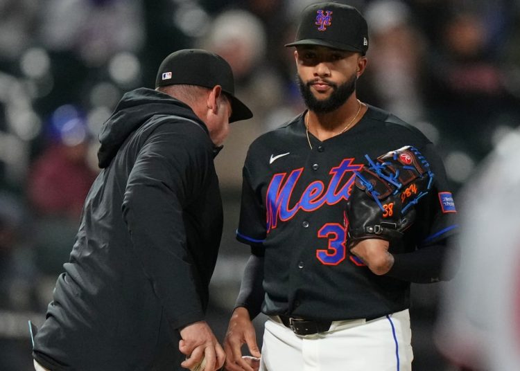 Ni el jonrón de Lindor ni los intentos de cambiar la suerte evitan la 12ª derrota seguida de los Mets