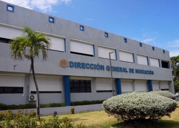 Migración reduce tiempos de respuesta en trámites: renovaciones en 15 a 30 días