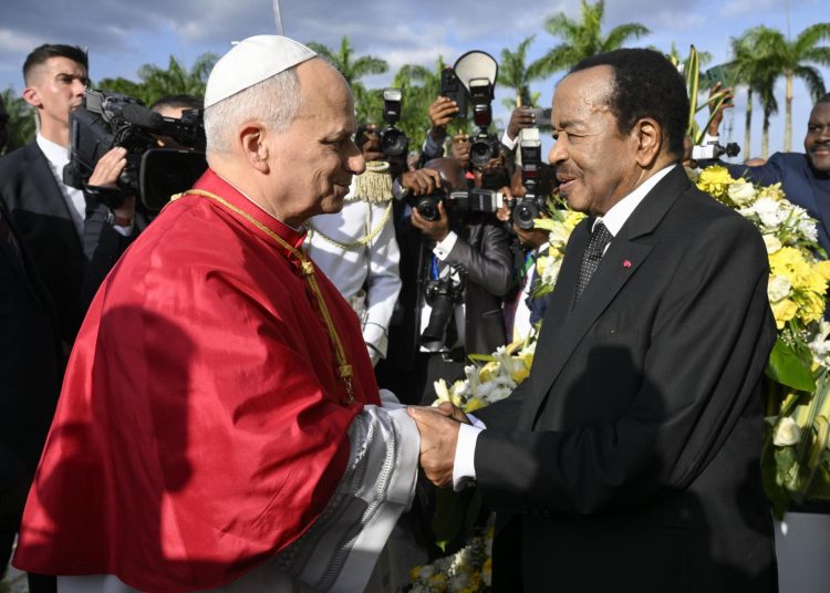 El papa desde Camerún: «El mundo está siendo destruido por unos pocos tiranos»