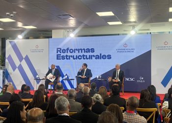 Pacheco y De los Santos destacan mejora de procesos para fortalecer la justicia dominicana