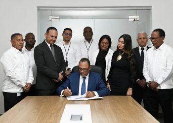 INABIMA firma Carta Compromiso y refuerza políticas de transparencia en el Distrito Nacional
