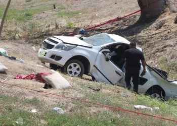 La volcadura de una camioneta en el sur de México deja cinco personas fallecidas y ocho heridas