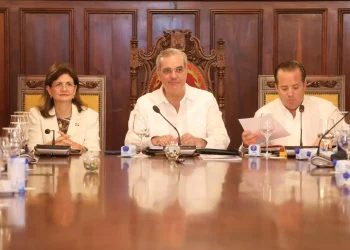 Abinader encabeza Consejo de Gobierno en el Palacio Nacional a puertas cerradas