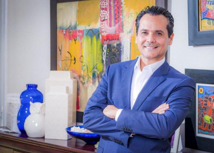 Iván Silva advierte que RD atraviesa peligrosa transición hacia el colapso institucional