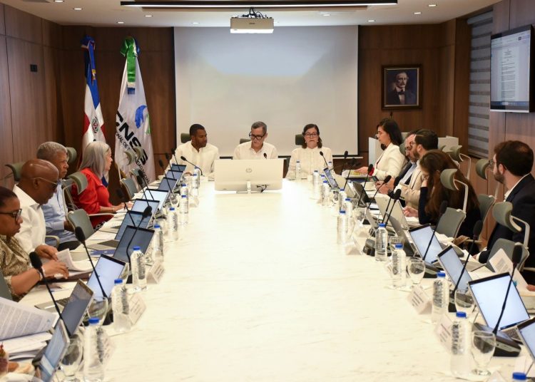 CNSS solicita a la SISALRIL revisión integral del Catálogo de Prestaciones de Servicios de Salud