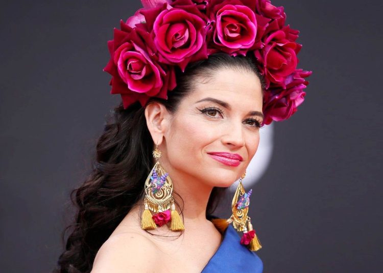 Natalia Jiménez aterriza de emergencia tras fallas técnicas en dos aviones el mismo día