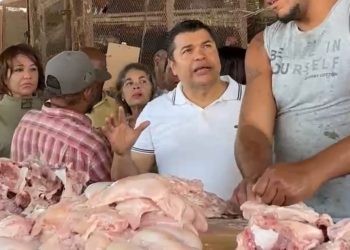 Tobías Crespo deplora estado de abandono del Mercado Modelo de la avenida Mella del DN
