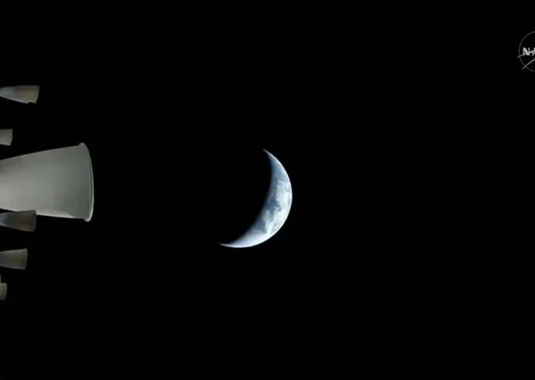 Astronautas dicen que ya vieron la cara oculta de la Luna en una entrevista desde Orión