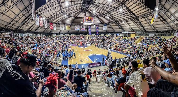 LNB suspende jornada de este miércoles por fallecimiento de la hija de Rafael Uribe