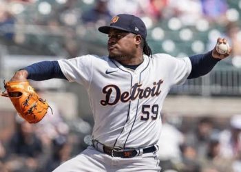 Framber Valdez brilla y Tigres remontan para vencer a los Bravos