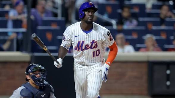 Mauricio decide en extrainnings y guía a los Mets a victoria sobre Arizona